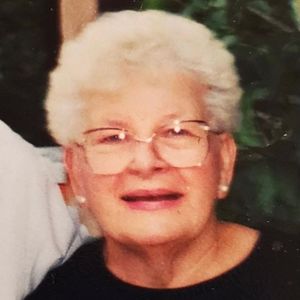 Clara (Ezdebski) Wasylik