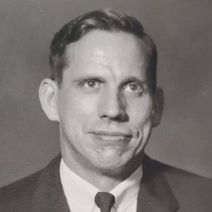 Dallas "Buck" Gilbert