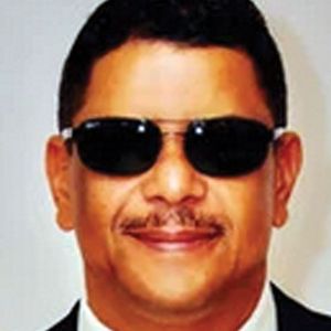 EARL MACK SHAW , JR