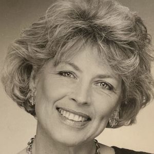Gretchen Frings Brown