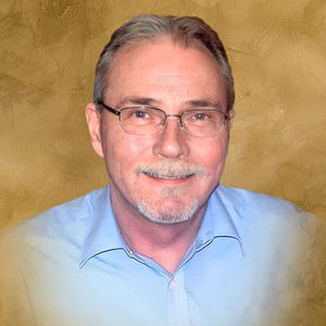 Lynn Alan Downs