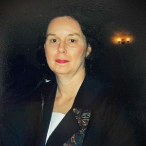 Bernnie Lou Davis