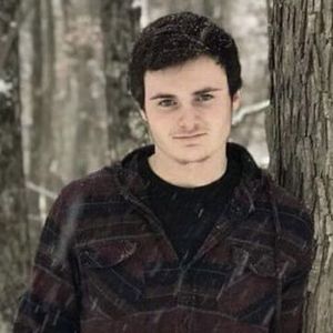 Zachary Wisniewski