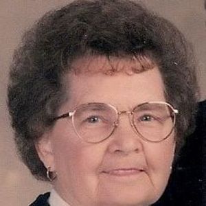 Everitt Agnes Luckett