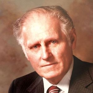 Robert L. Buschur