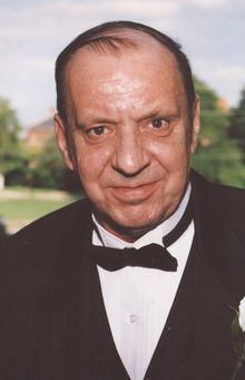 Robert L. Marquis