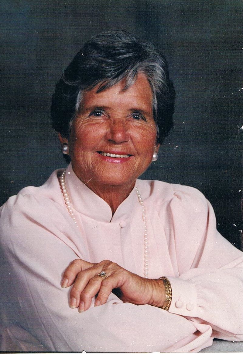 Record image of Marjorie Vivan Davisson Cooper