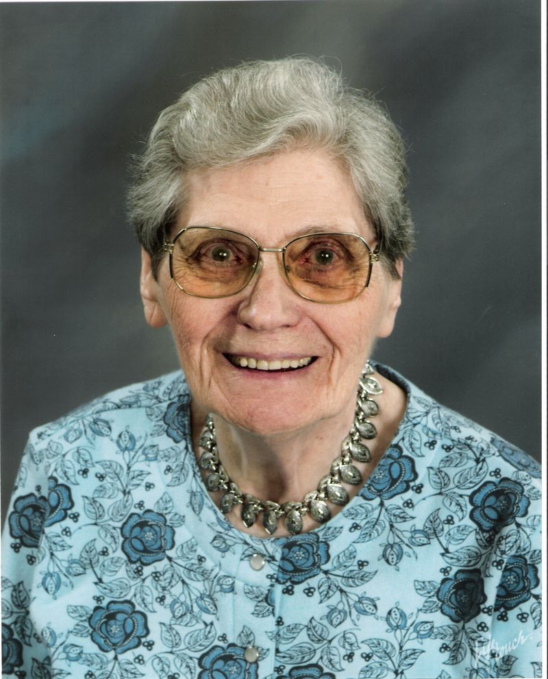 Bernice Kahler Obituary Oxford, Iowa Gay & Ciha Funeral and