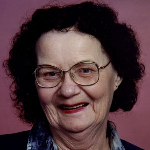 Winona Baker