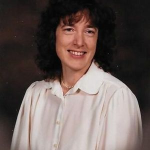 Holly-Sue Davis