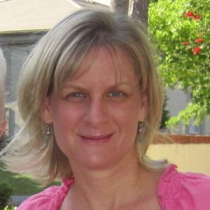 Julie Louise Riley