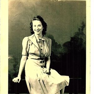 Nellie E Angelo
