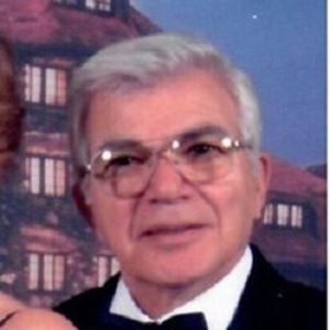 Ozer (Oz) Akra