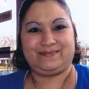 Ermelinda Robles