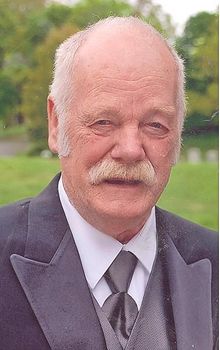 Mr. Daniel E. Mullett