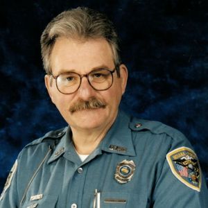 Stephan Craig " Steve" Burton