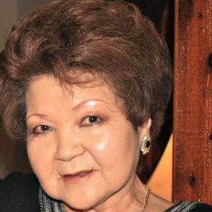 Noriko "Niki" Smith